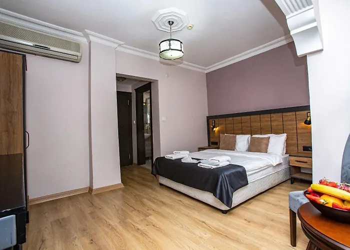 Comfort Taksim 3*