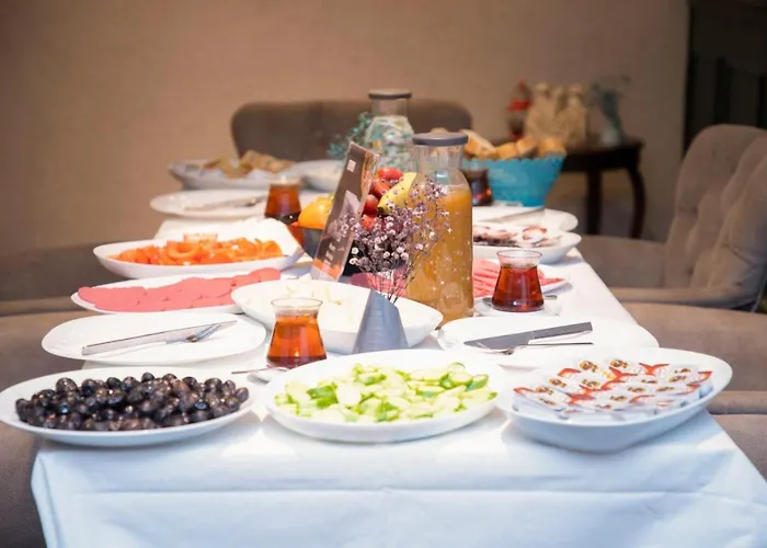 Hotel Comfort Taksim 3*